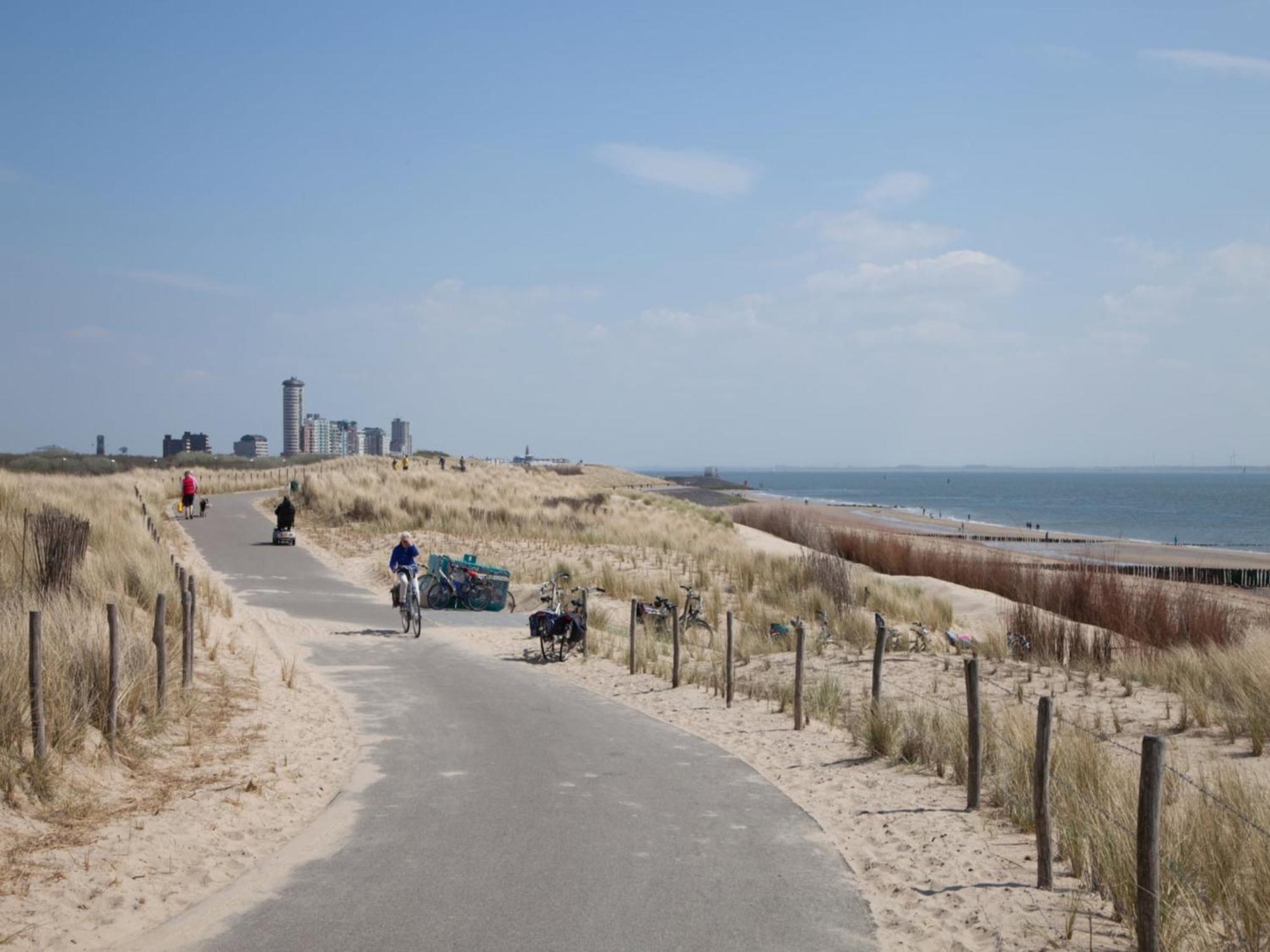 Attractive Apartment Near Vlissingen Beach Dış mekan fotoğraf